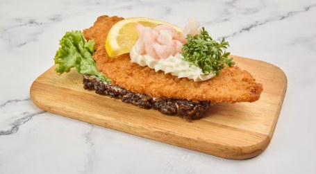 Paneret fisk med rejer